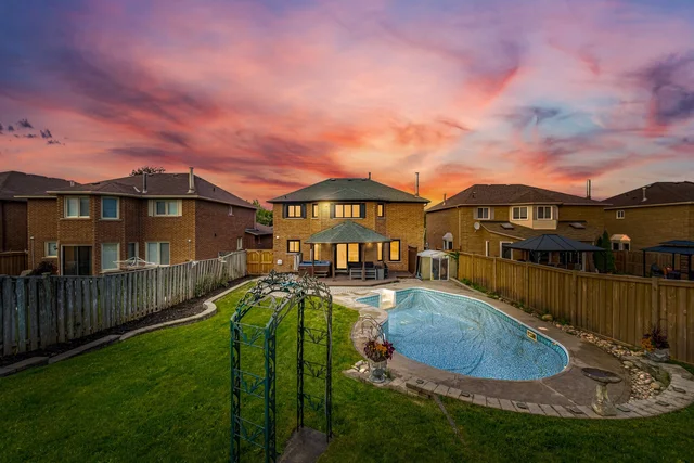 28 Corkett Drive, Brampton - photo 94