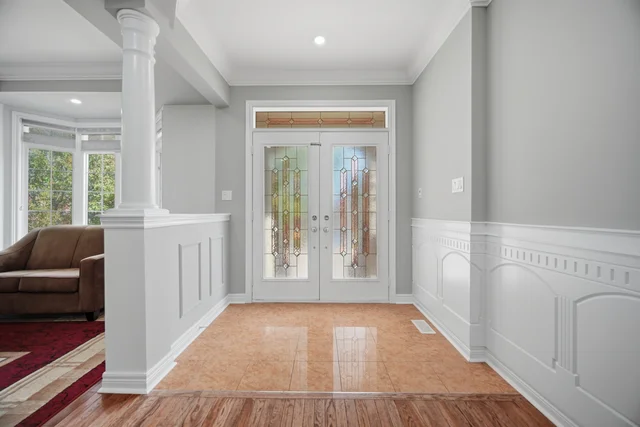 4 Castle Mountain Drive, Brampton - photo 10