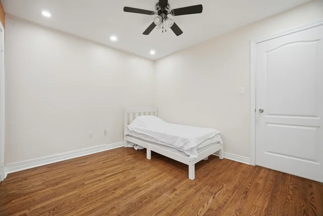 4 Castle Mountain Drive, Brampton - photo 56