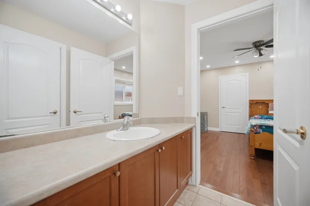 4 Castle Mountain Drive, Brampton - photo 61