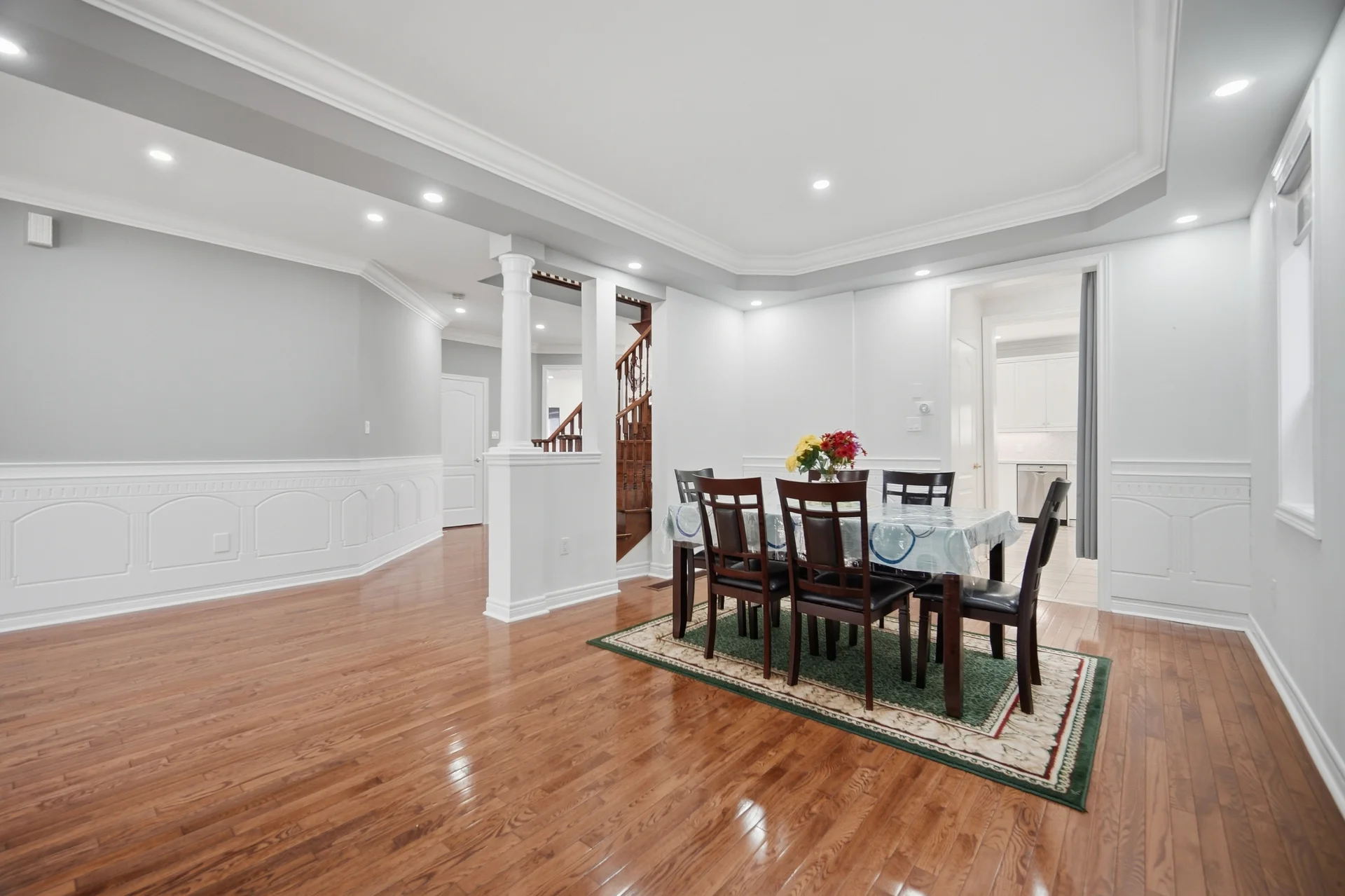 4 Castle Mountain Drive, Brampton - photo 19