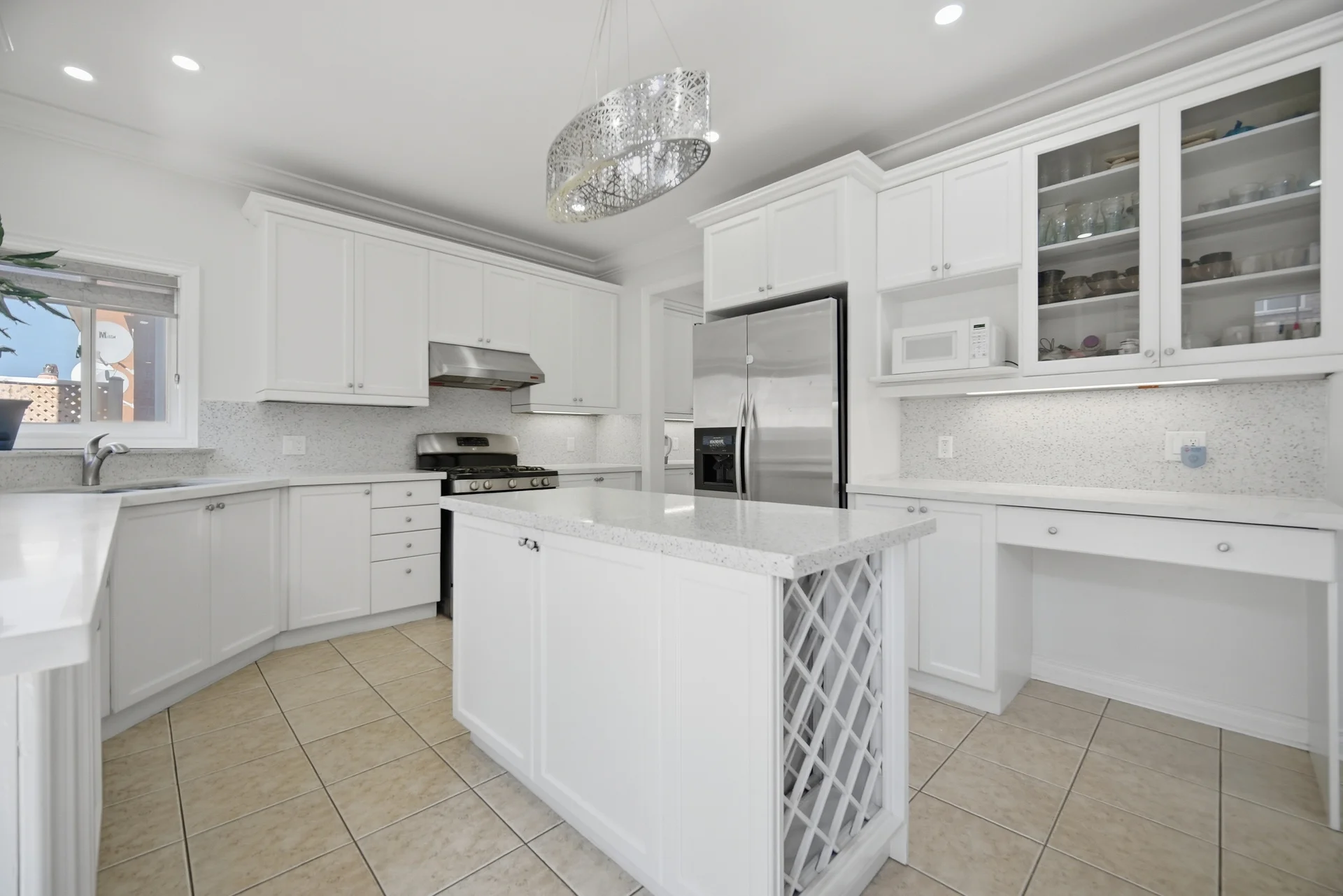 4 Castle Mountain Drive, Brampton - photo 25