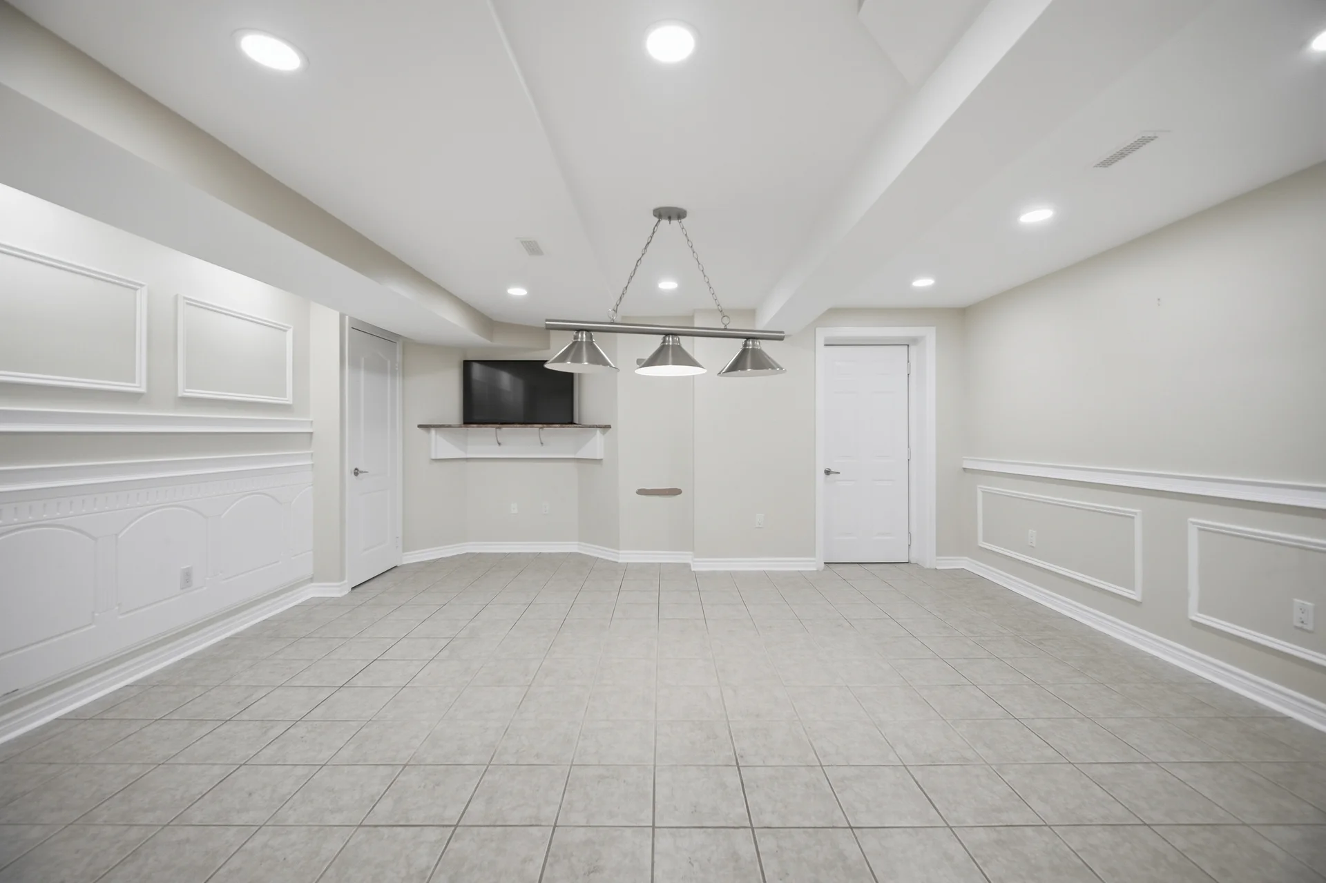 4 Castle Mountain Drive, Brampton - photo 69