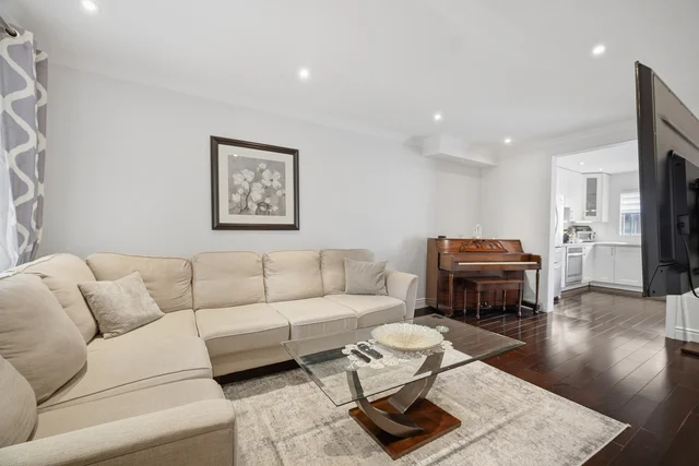 3353 Bobwhite Mews, Mississauga - photo 19