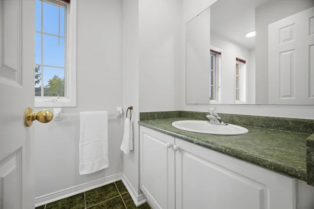 3970 Worthview Place, Mississauga - photo 47