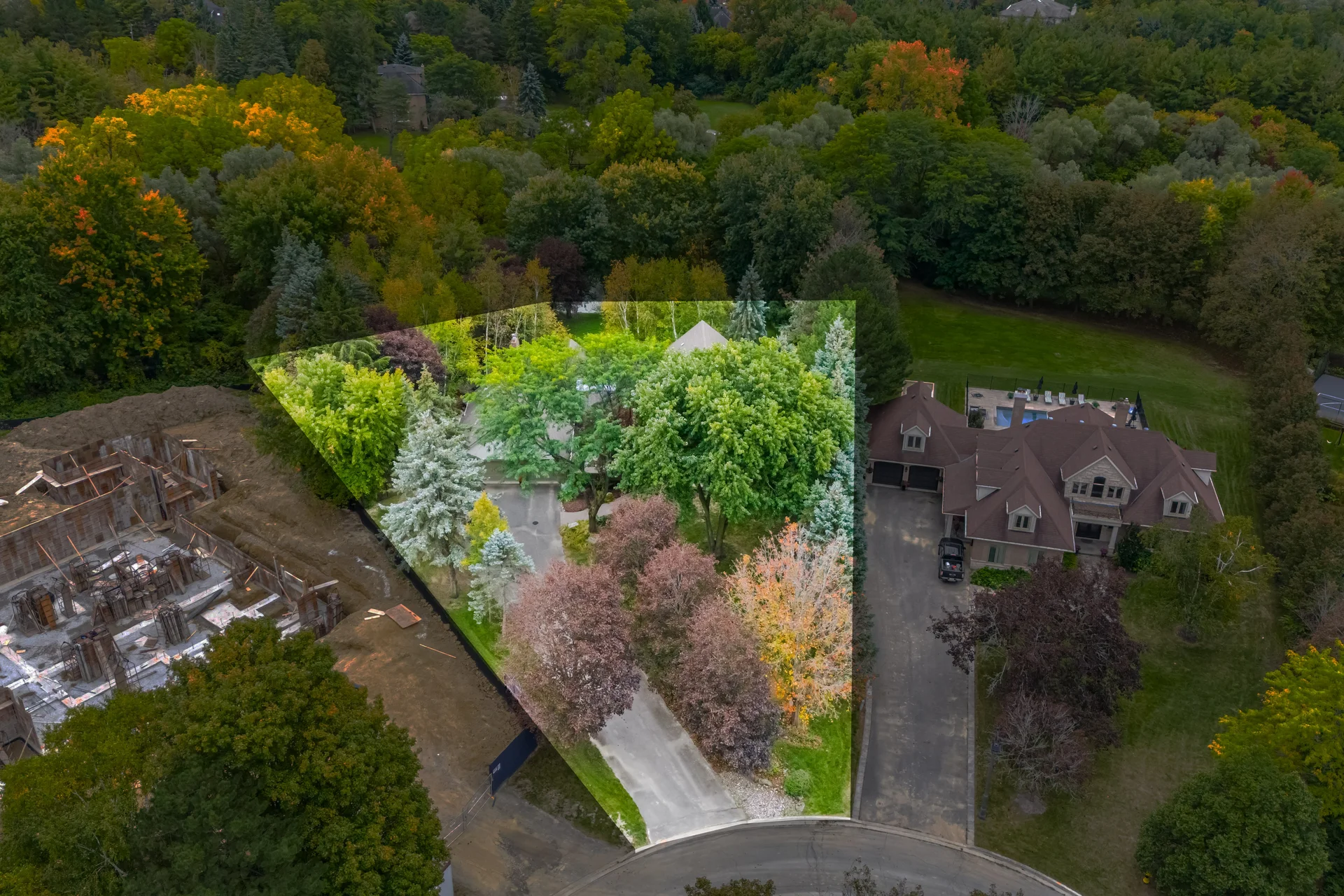 42 Hedgerow Court, Kleinburg - photo 2