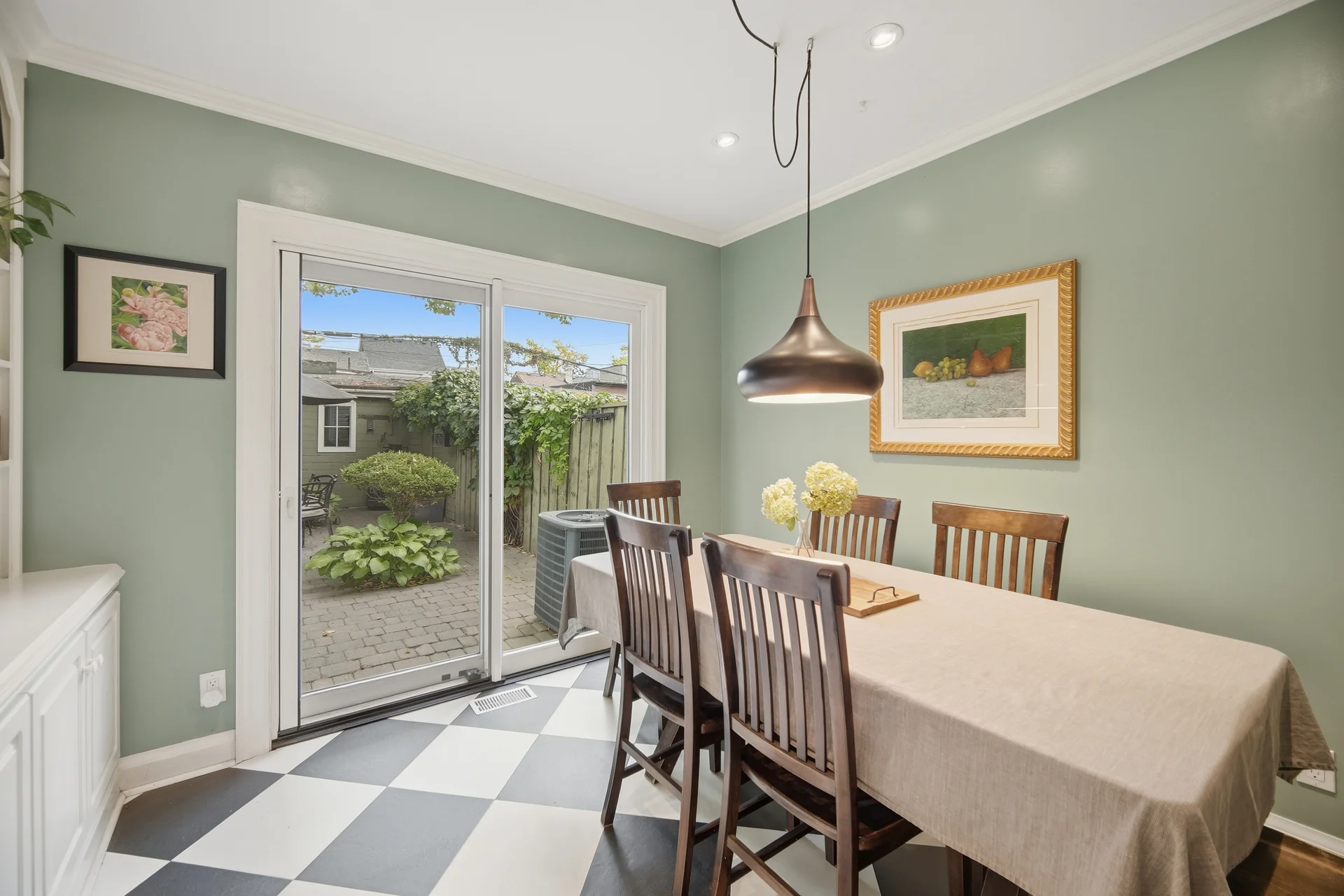 111 Palmerston Avenue, Toronto - photo 16