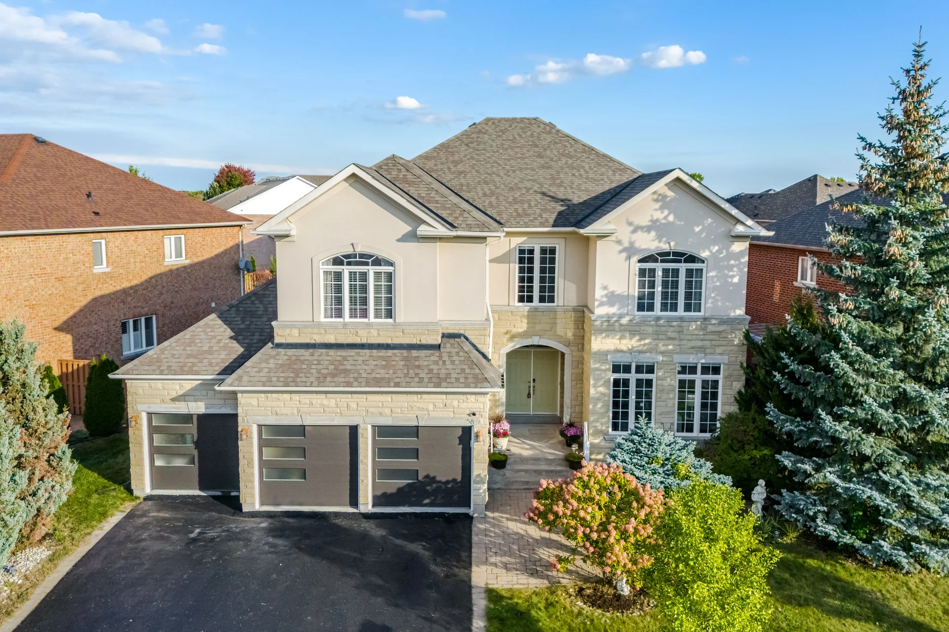 58 Saint Hubert Drive, Brampton - photo 11