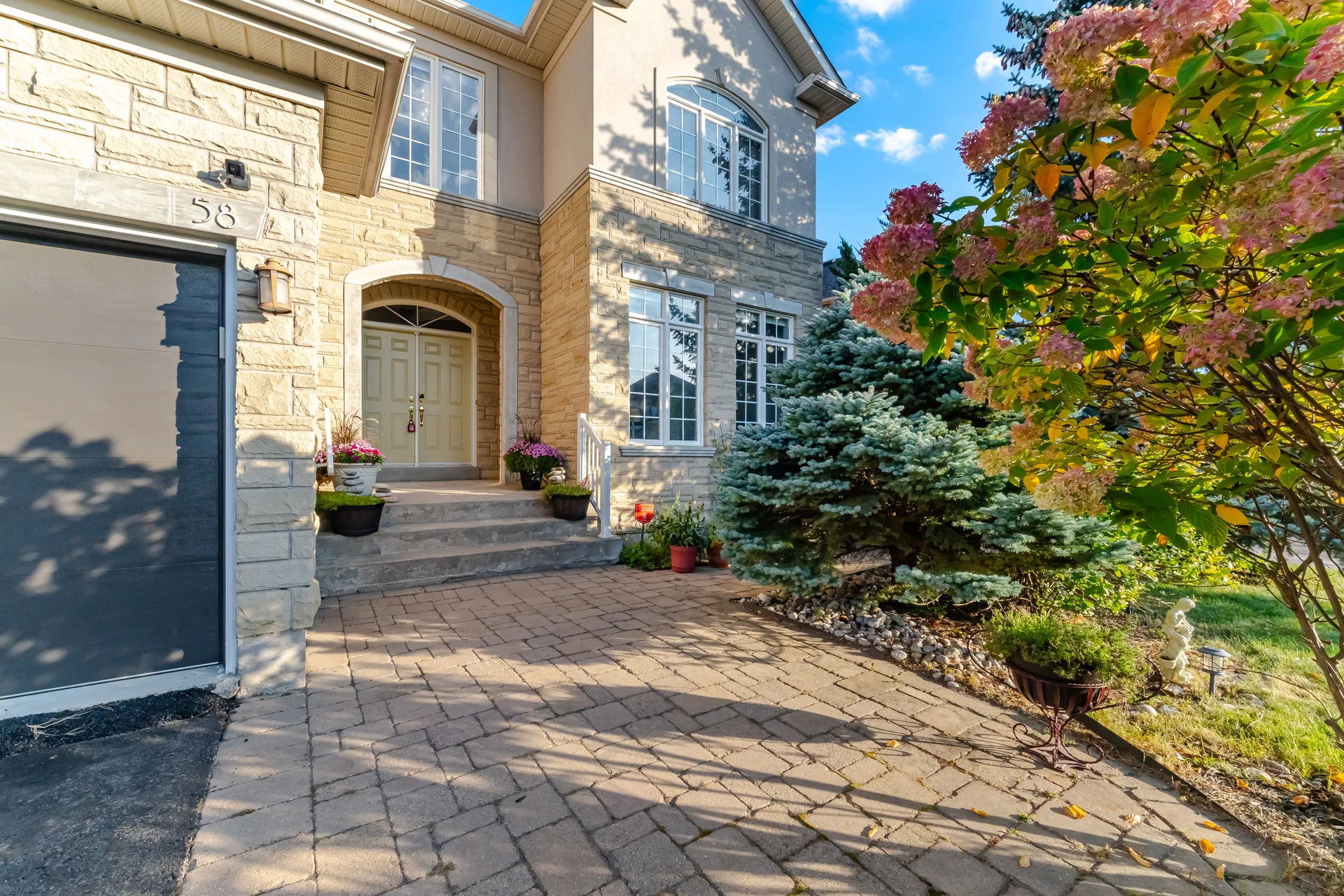 58 Saint Hubert Drive, Brampton - photo 19
