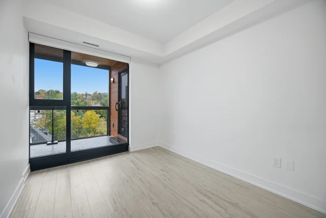 #620-185 Dunlop Street East, Barrie - photo 24