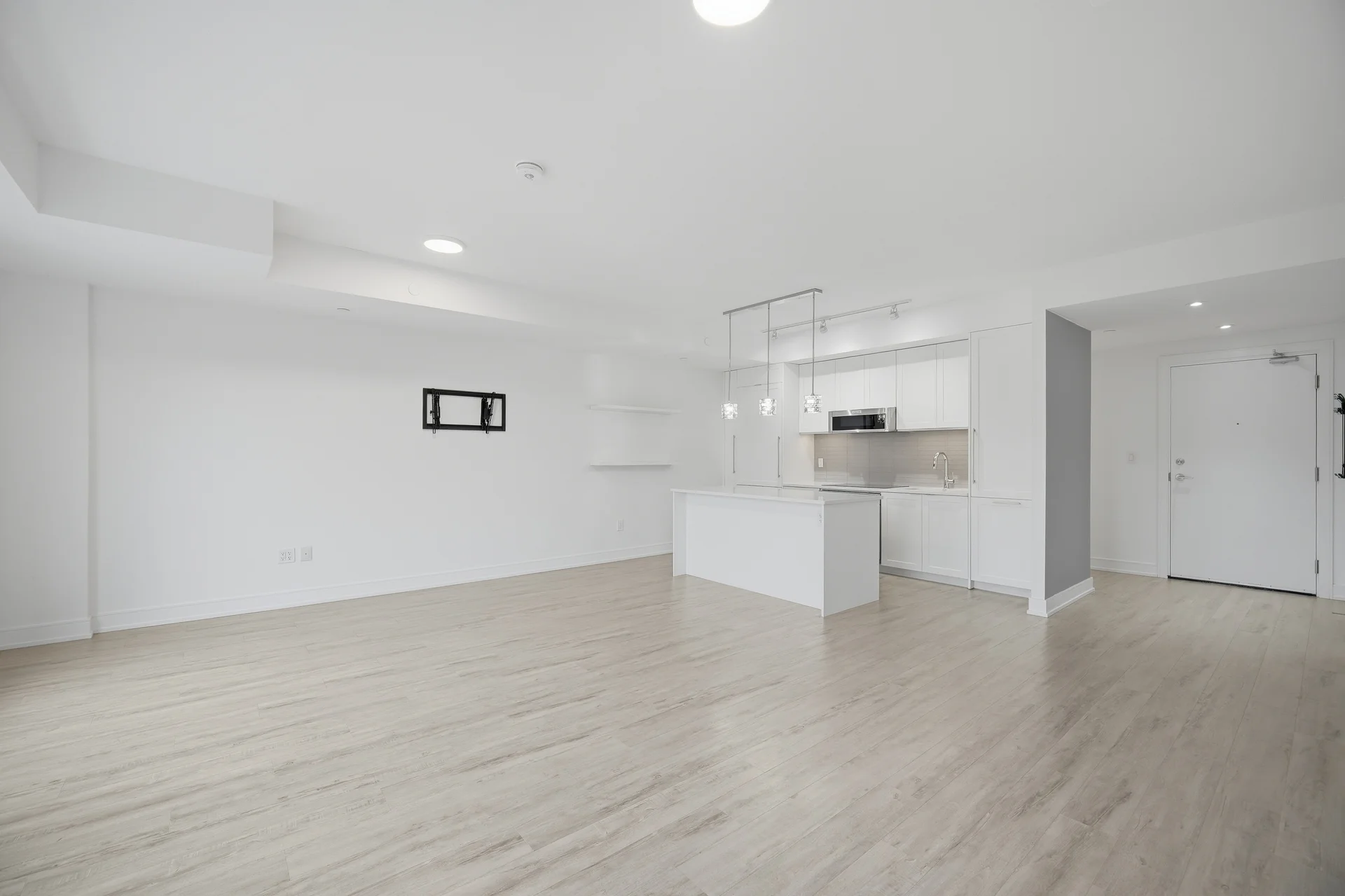 #620-185 Dunlop Street East, Barrie - photo 17