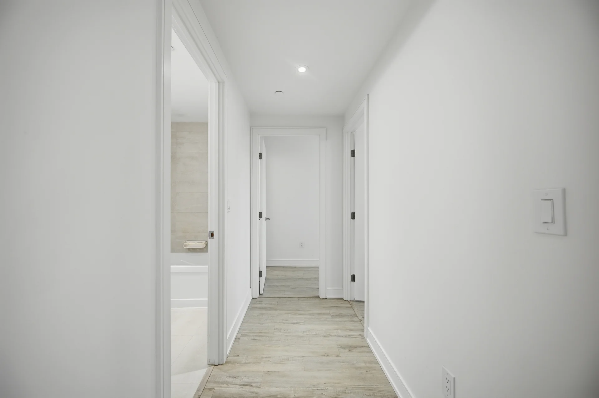 #620-185 Dunlop Street East, Barrie - photo 18