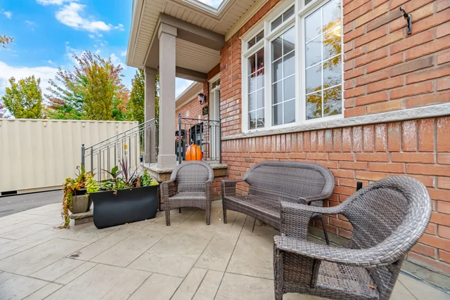 5 Billancourt Crescent, Brampton - photo 9