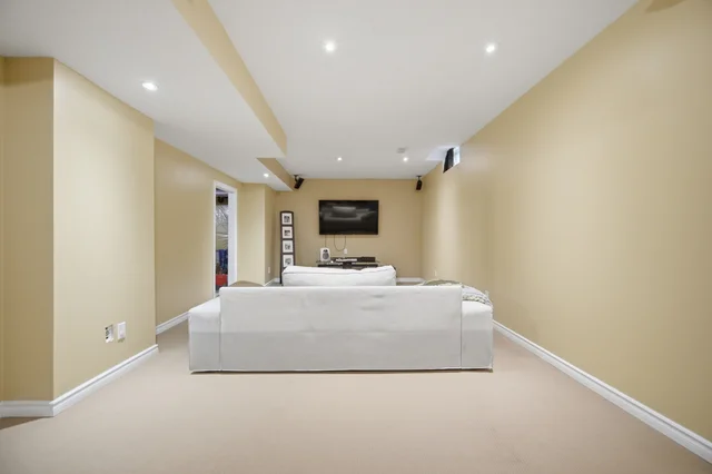 5 Billancourt Crescent, Brampton - photo 67