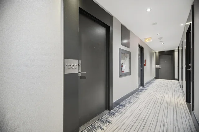 #1208-33 Shore Breeze Drive, Etobicoke - photo 7