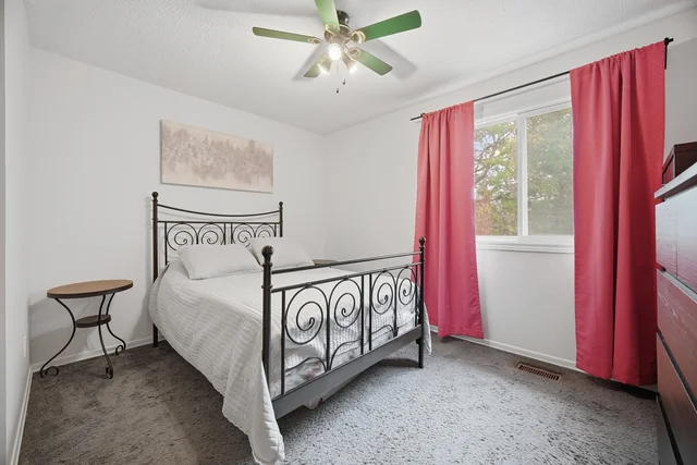 47 Ashford Court, Brampton - photo 30