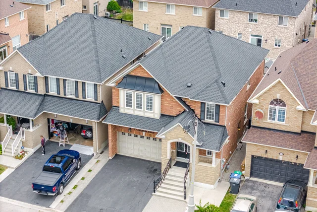 39 Hadfield Circle, Brampton - photo 9