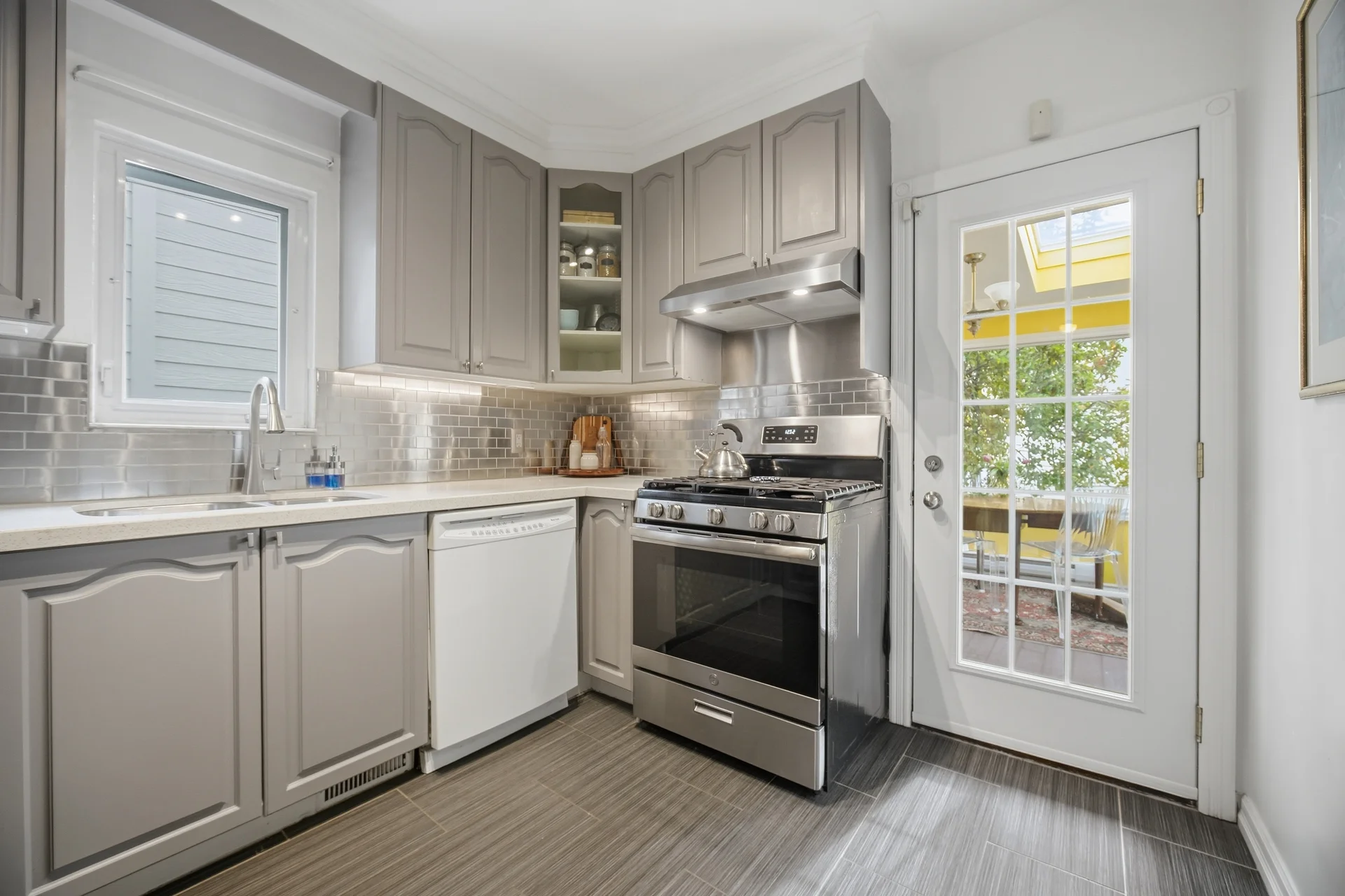 53 Bowie Avenue, York - photo 17