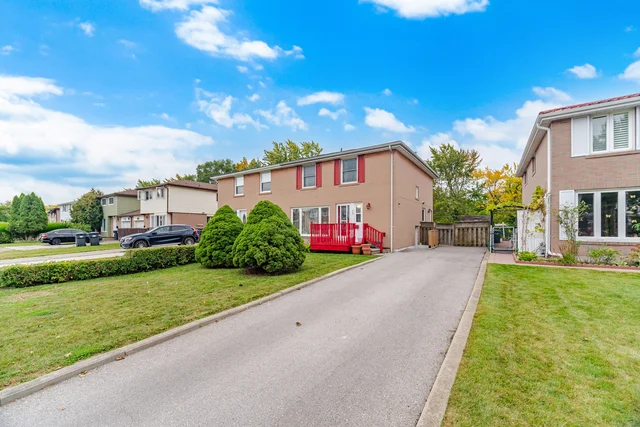 75 Cloverdale Drive, Brampton - photo 2