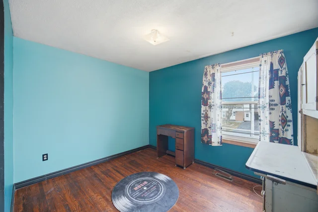 75 Cloverdale Drive, Brampton - photo 22