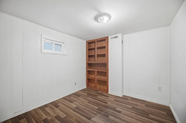 75 Cloverdale Drive, Brampton - photo 34