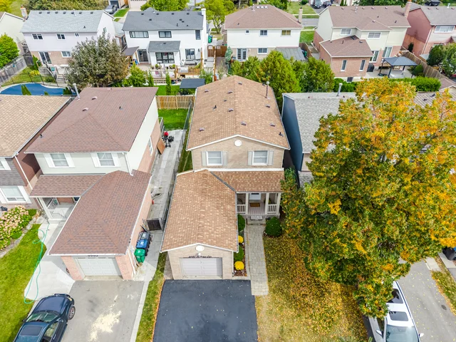 6081 Fullerton Crescent, Mississauga - photo 7