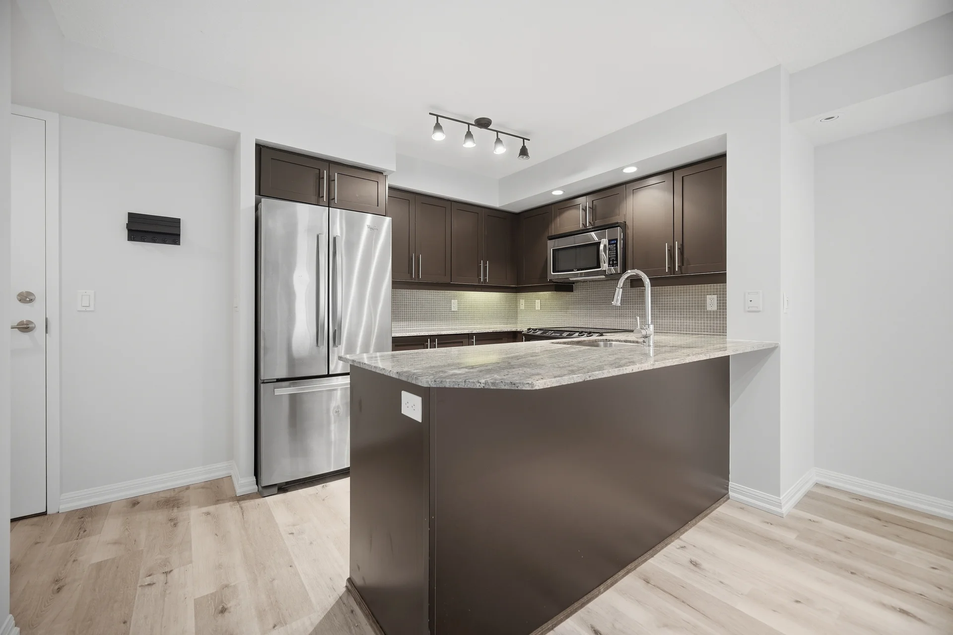 #501-75 East Liberty Street, Toronto - photo 6