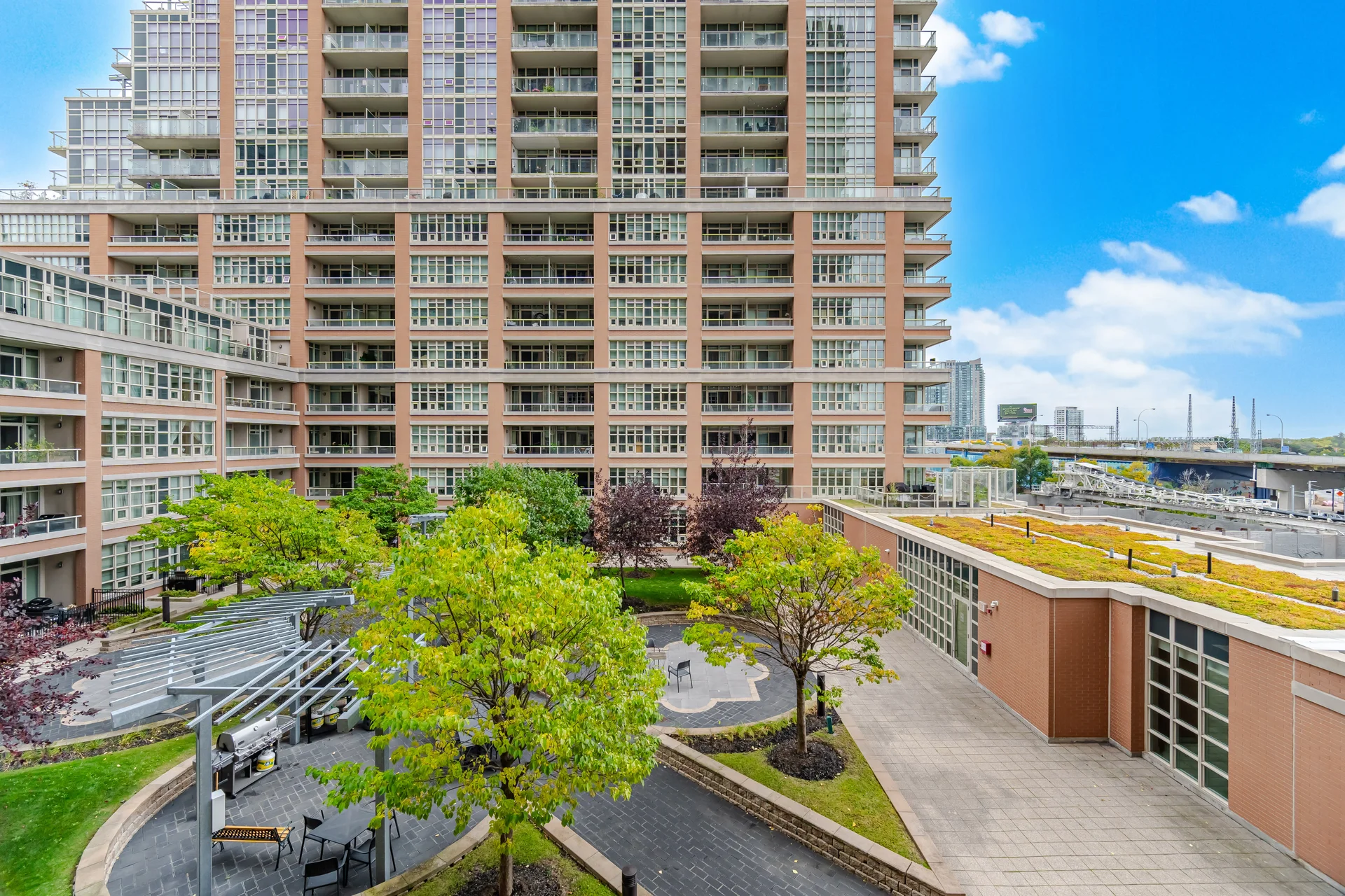 #501-75 East Liberty Street, Toronto - photo 33