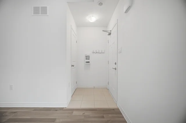 #9-1155 Stroud Lane, Mississauga - photo 7