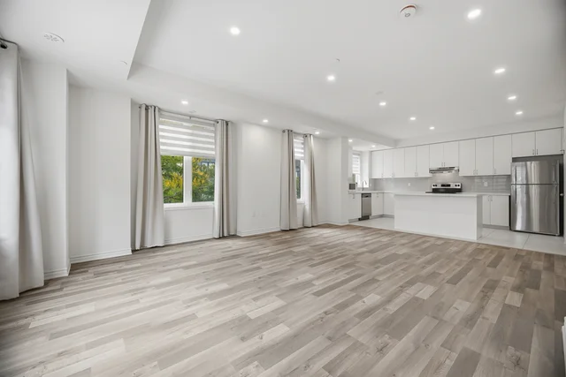#9-1155 Stroud Lane, Mississauga - photo 8