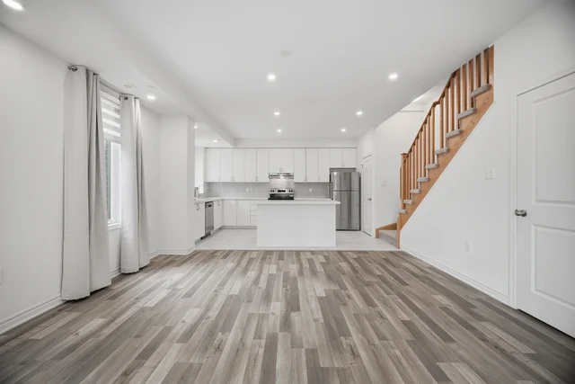 #9-1155 Stroud Lane, Mississauga - photo 14