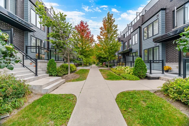 #9-1155 Stroud Lane, Mississauga - photo 54
