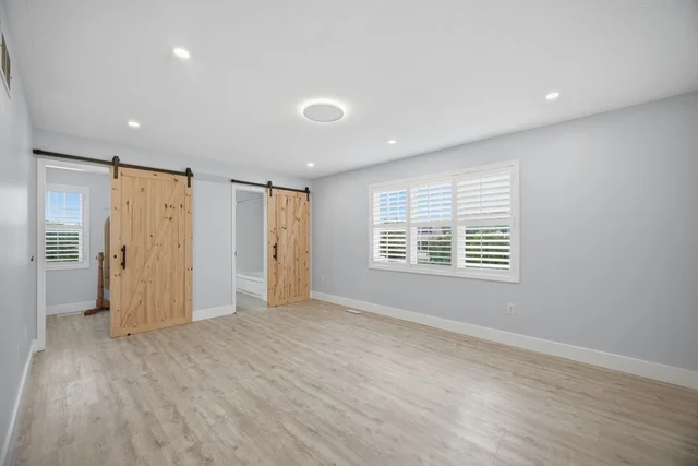 355 Brisdale Drive, Brampton - photo 21