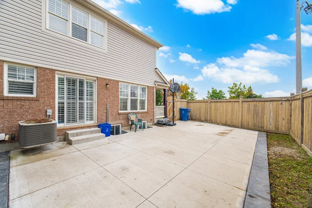 355 Brisdale Drive, Brampton - photo 52