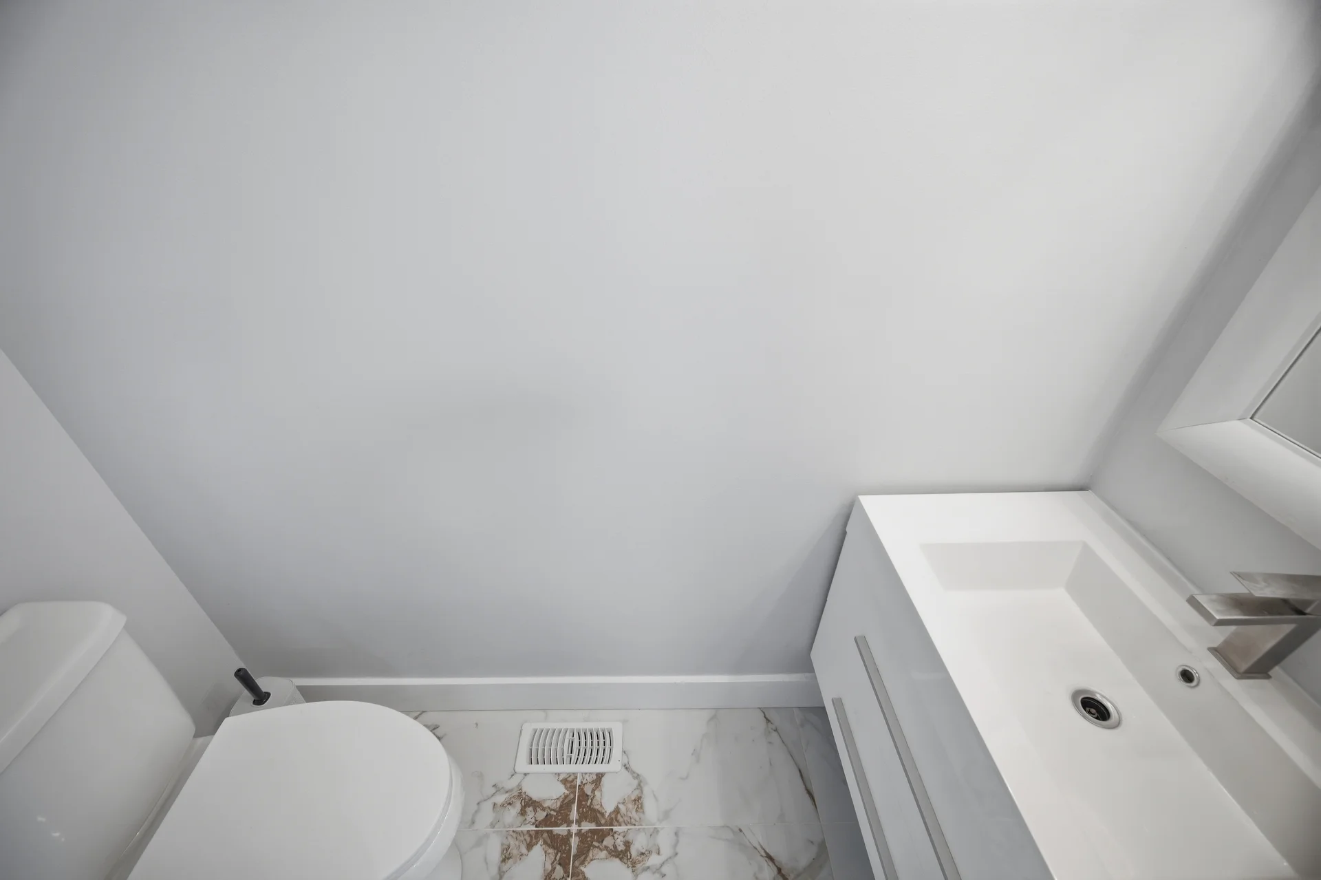 355 Brisdale Drive, Brampton - photo 18