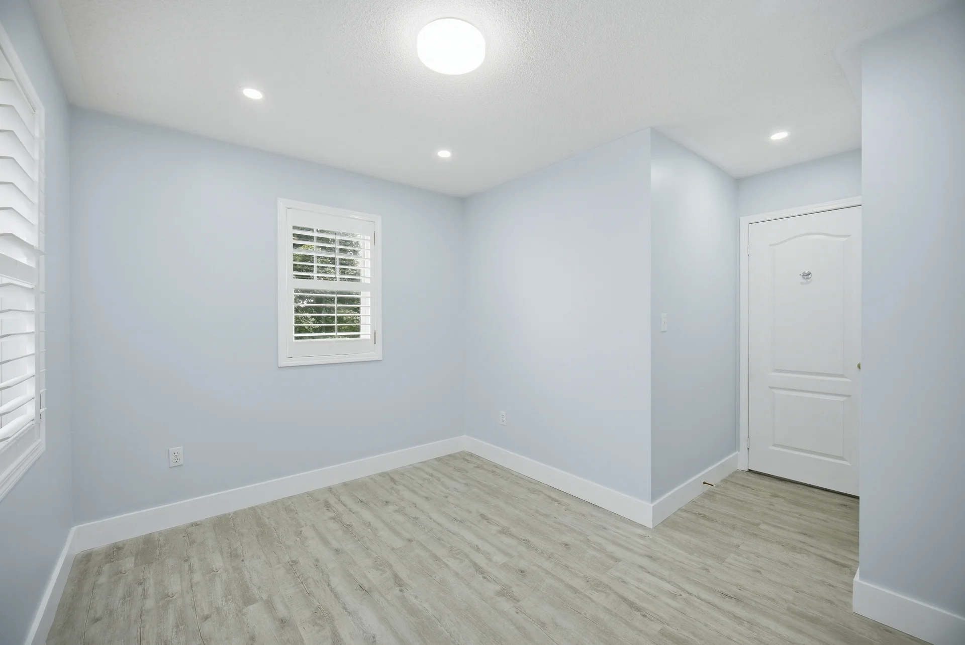 355 Brisdale Drive, Brampton - photo 29