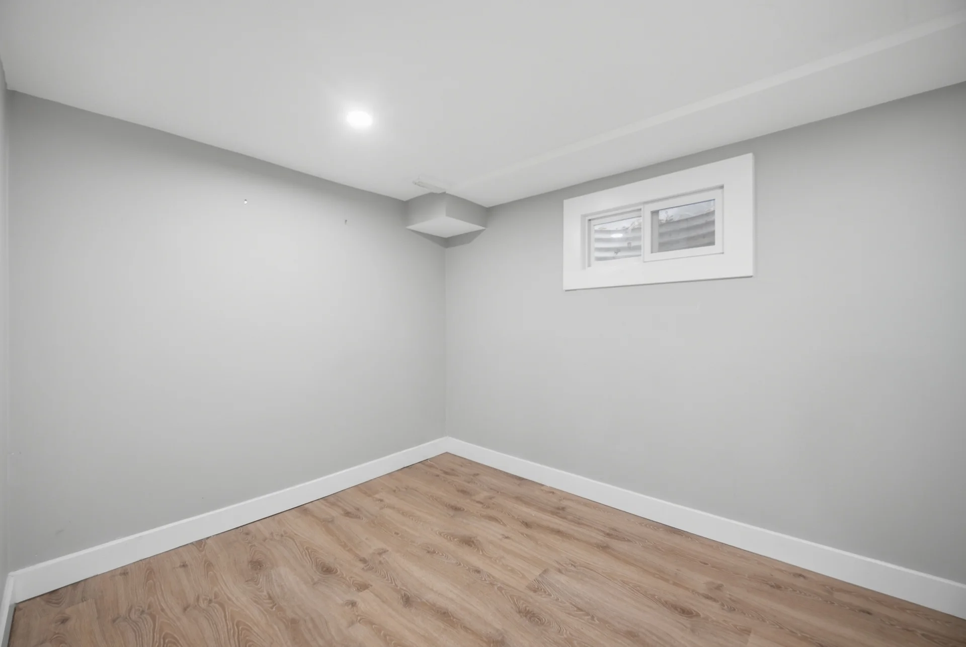 4 Lincoln Crescent, Guelph - photo 53