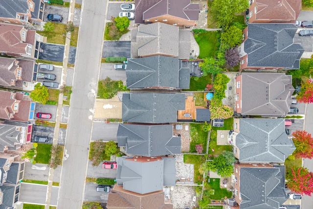 4804 Glasshill Grove, Mississauga - photo 3