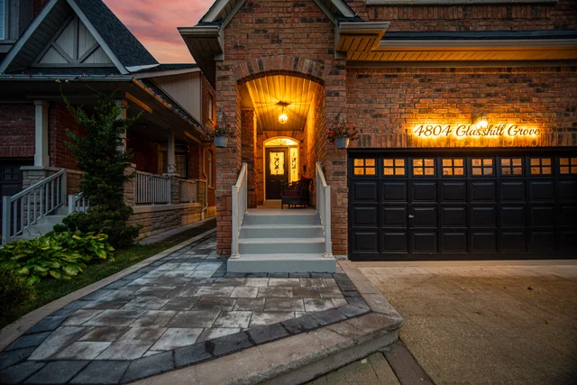 4804 Glasshill Grove, Mississauga - photo 20