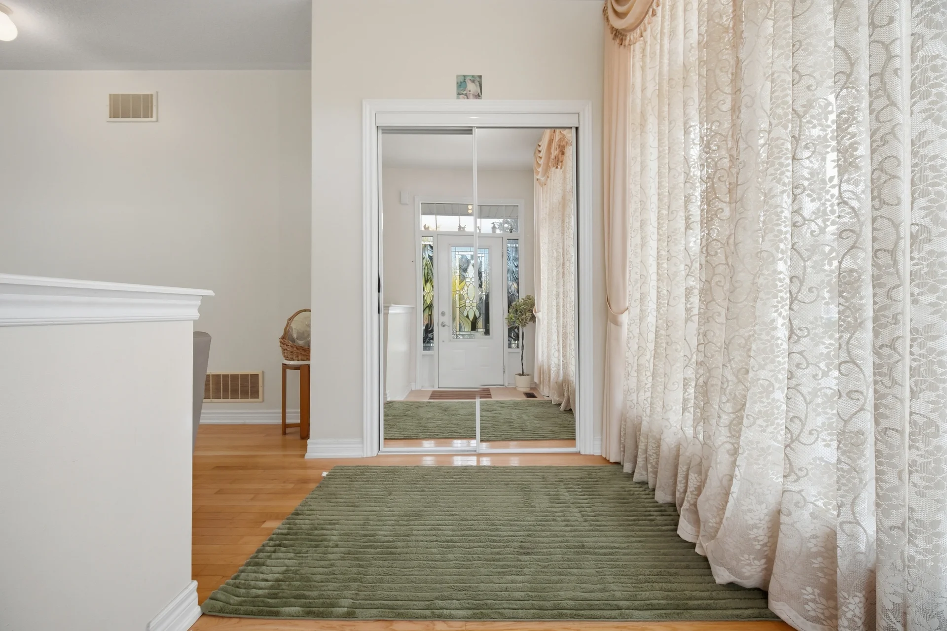 65 Connolly Crescent, Brampton - photo 7