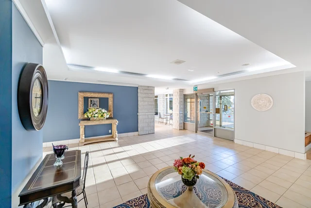 #304-2504 Rutherford Road, Vaughan - photo 6