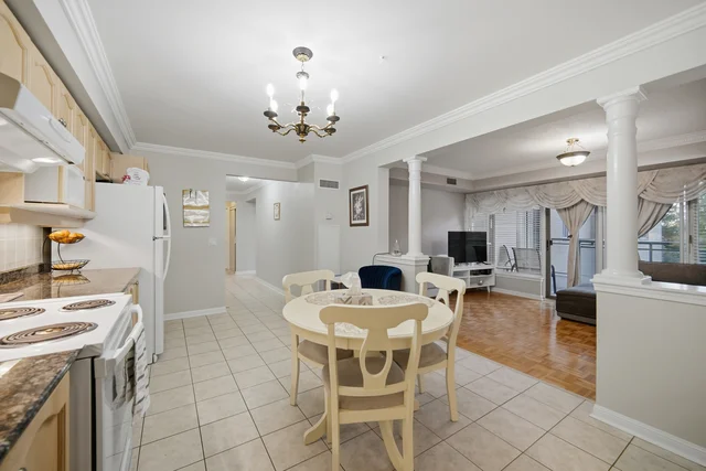 #304-2504 Rutherford Road, Vaughan - photo 13