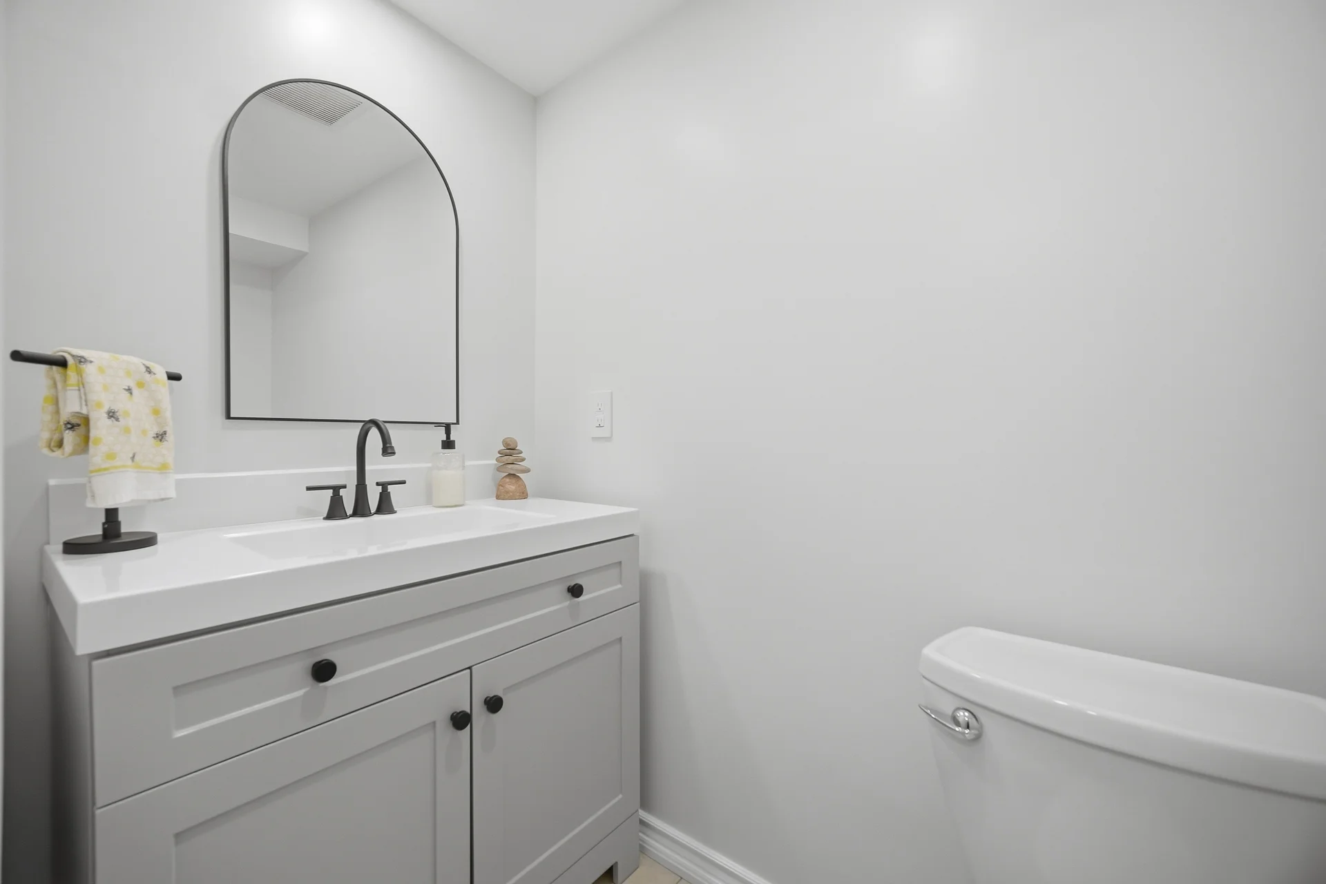 169 Venice Gate Drive, Woodbridge - photo 41