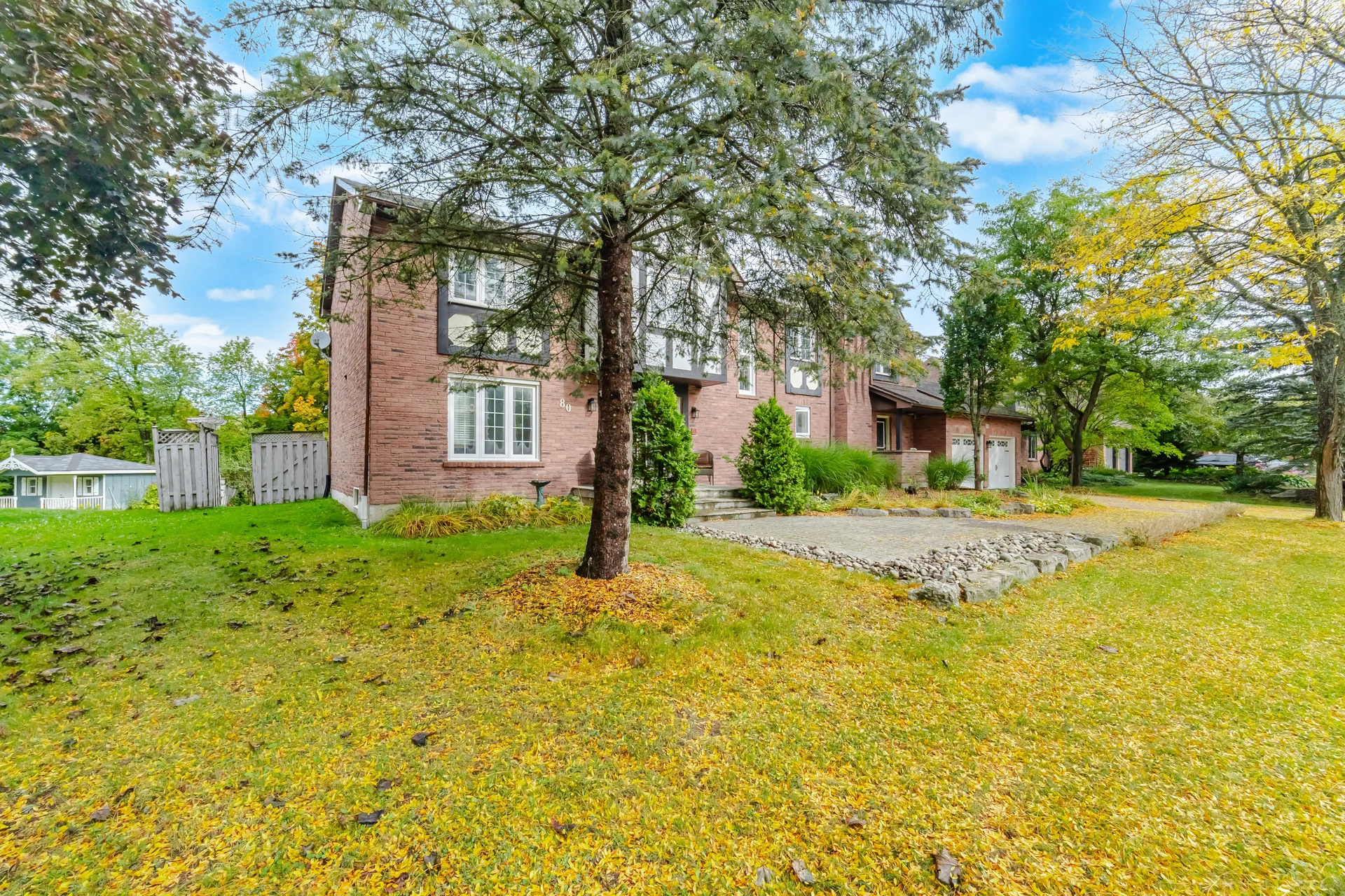 80 East Humber Drive, King City - photo 3