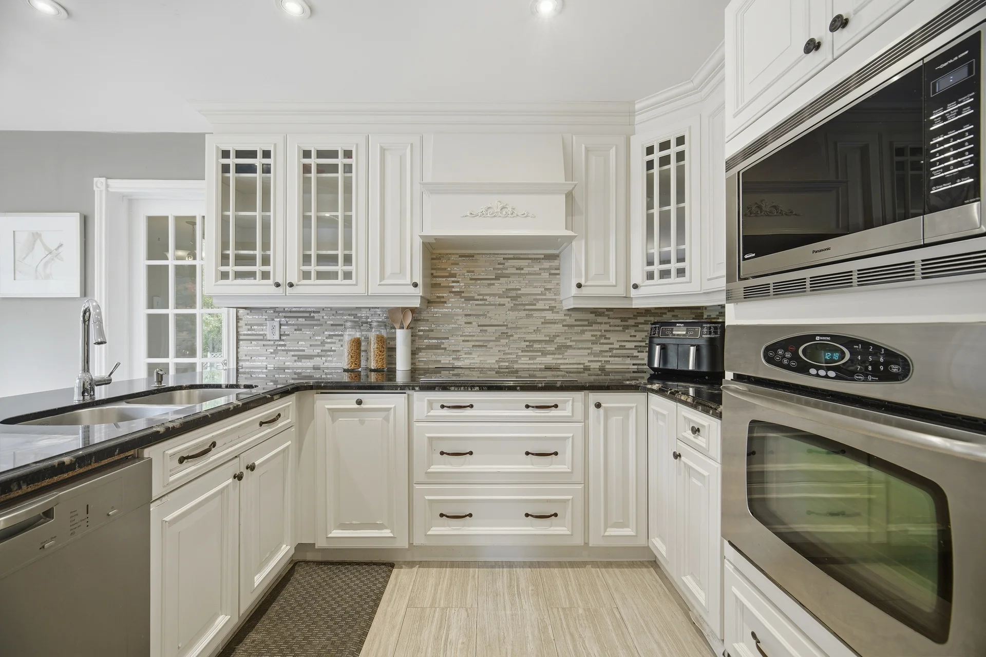 80 East Humber Drive, King City - photo 20