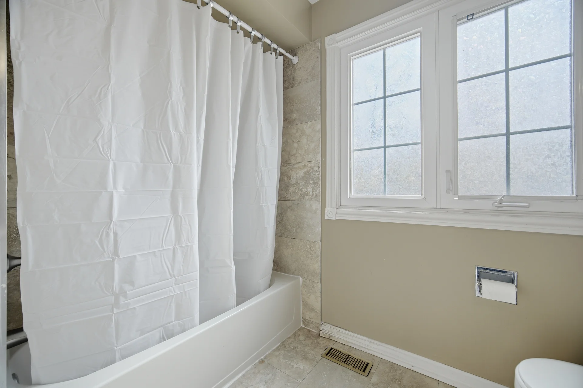 80 East Humber Drive, King City - photo 57