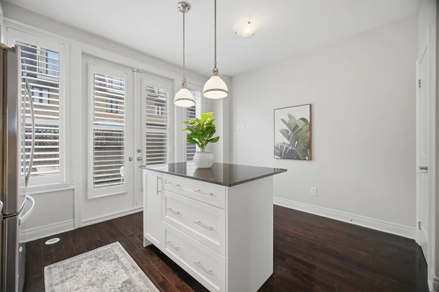 1860 Burnhamthorpe Road East, Mississauga - photo 25