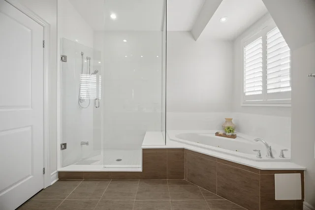 1860 Burnhamthorpe Road East, Mississauga - photo 57