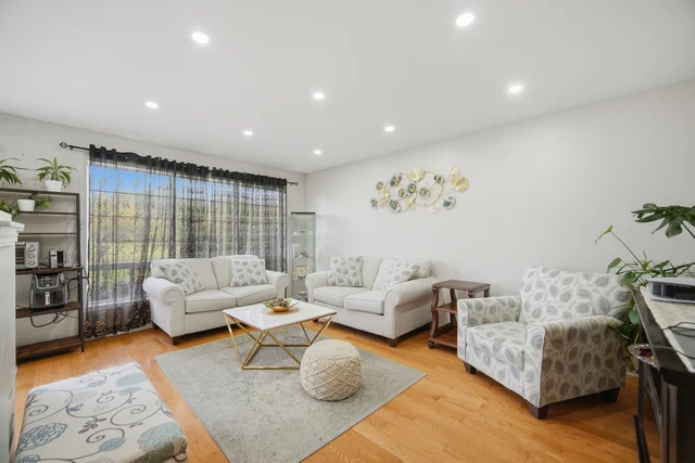 838 McKay Crescent, Milton - photo 10