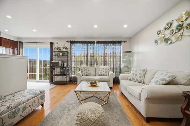 838 McKay Crescent, Milton - photo 12